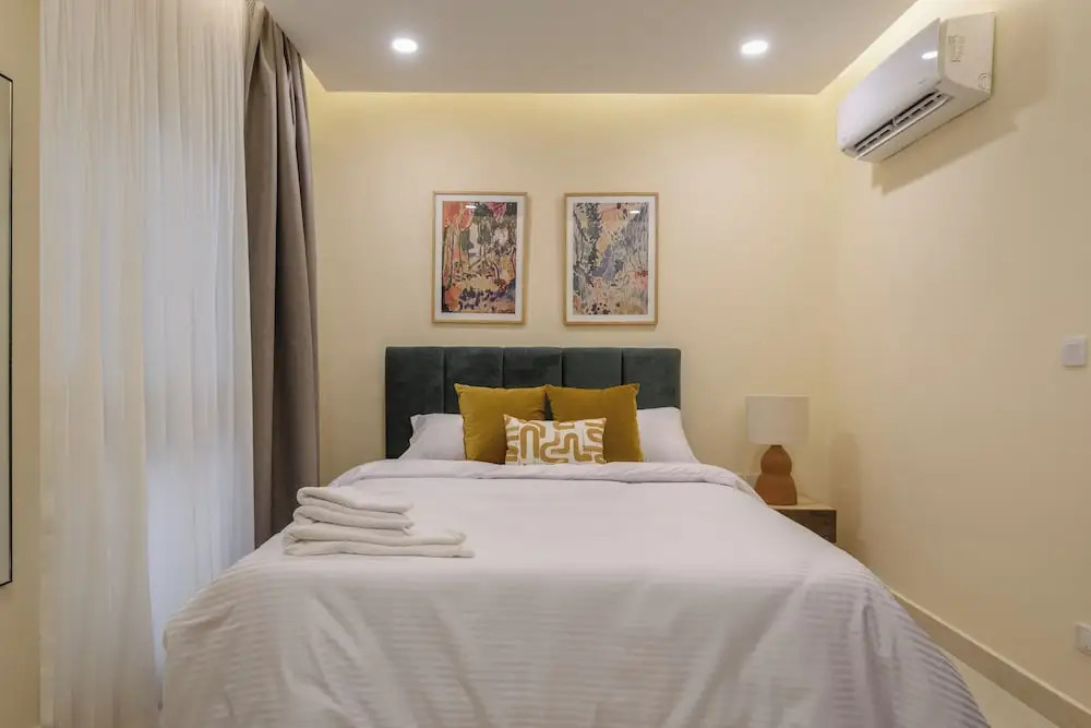 Hazel Spaces in Heliopolis
