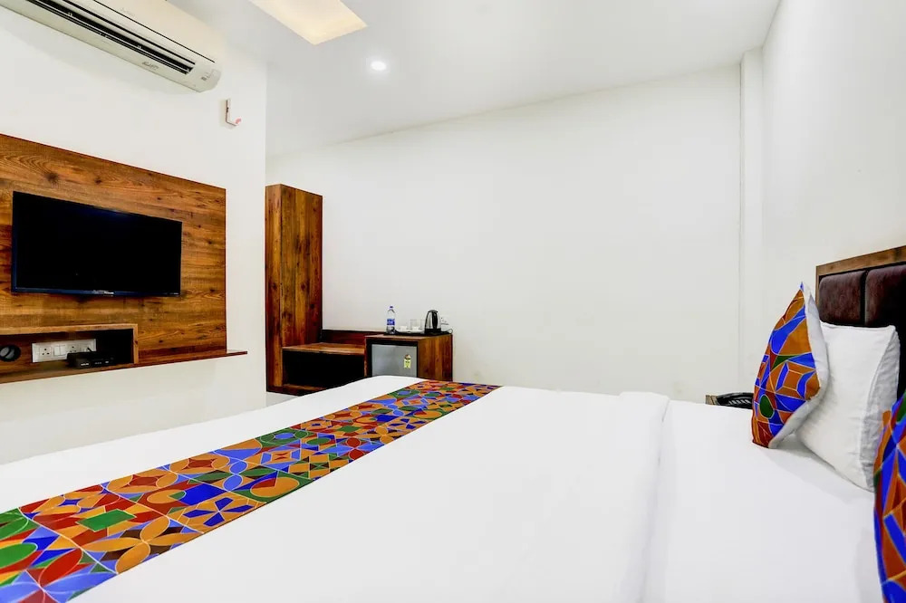 Hotel Maa Gayatri by OYO Rooms
