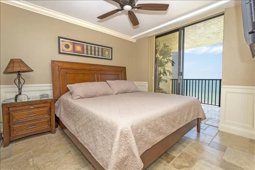 Seawin 703 - Sea Winds 2 Bedroom Condo by Redawning