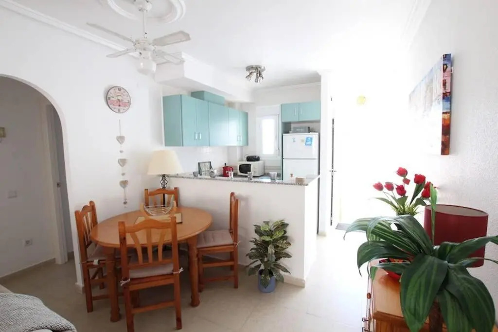 Lovely 2 Bedroom Apartment in Rojales near Marquesa Golf