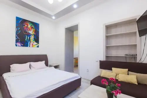 Apartment on Svobody avenue 22