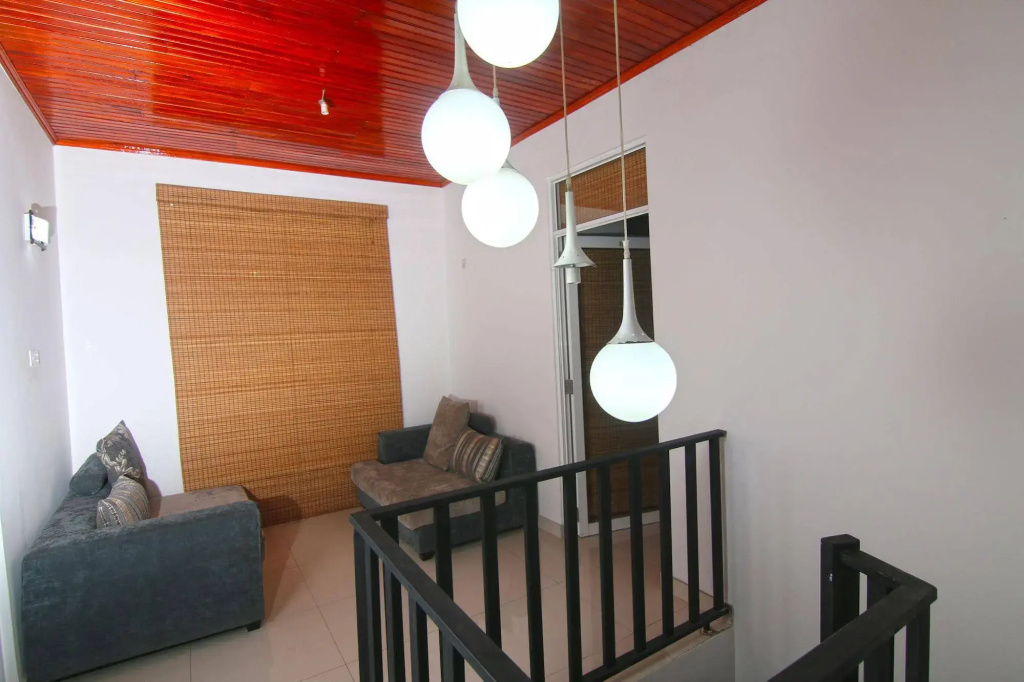 City Hub Hotel