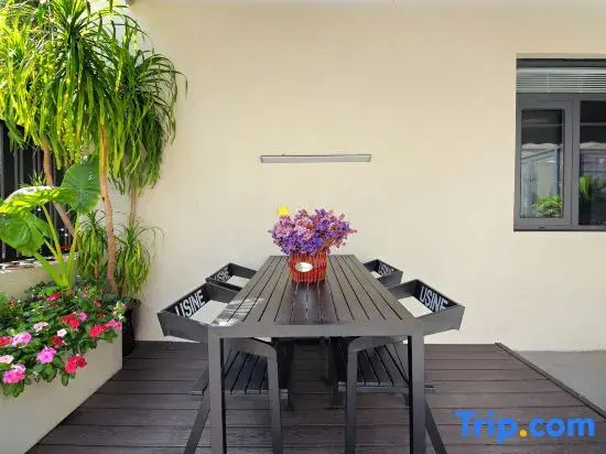 Xingyu · Stellar Isle | Resort Courtyard Homestay (Kaifeng Wanda Plaza Songcheng Road Station)