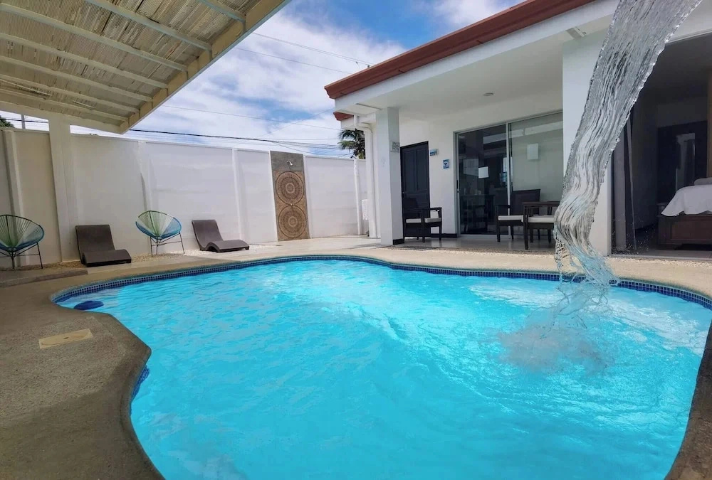 Acogedora Casa de Playa, Condominio Malaga Bejuco
