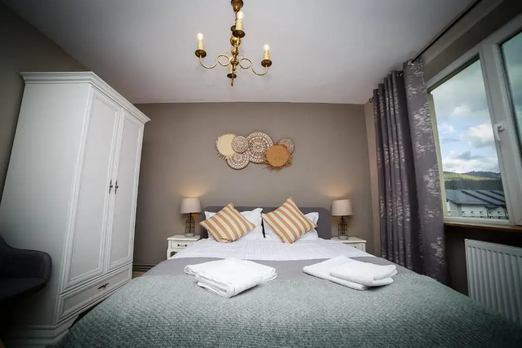 Exquisite 3 room apartment in the heart of thetown