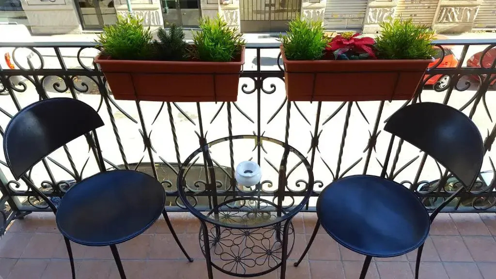 Ana's Place Torino 1