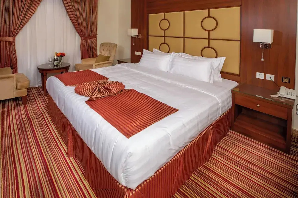 Westland Hotel