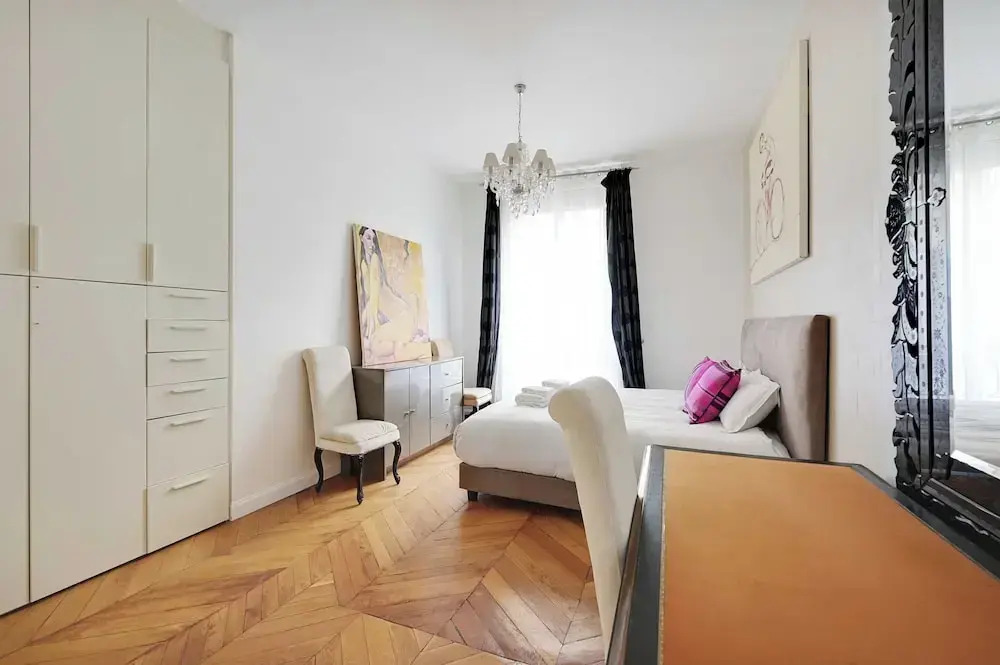 Charming 2br/4p - Georges V / Champs-elysees