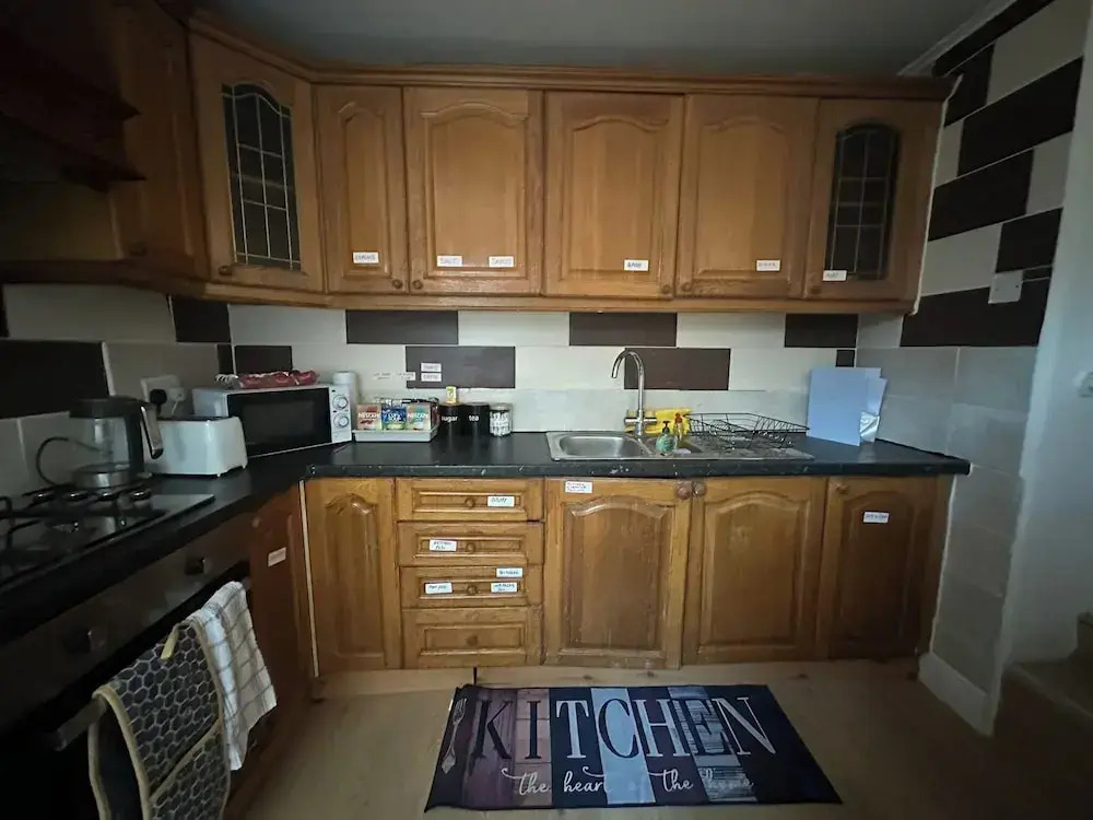 Cosy Croydon Apartment - Close to City Centre