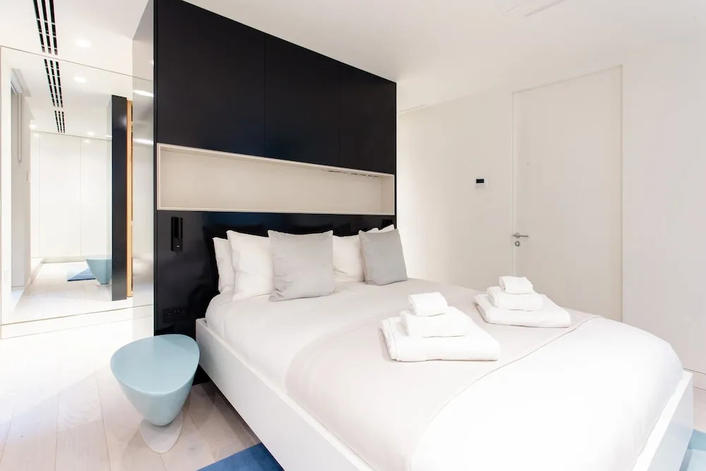 Designer Apartment in Mayfair