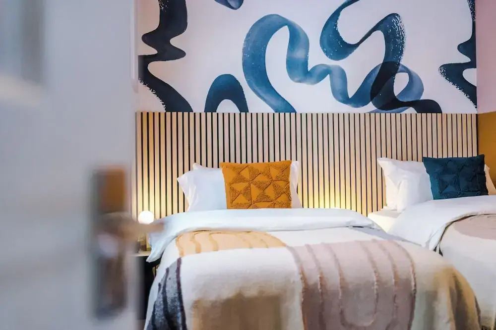 Modern 4-Bedroom in Manchester