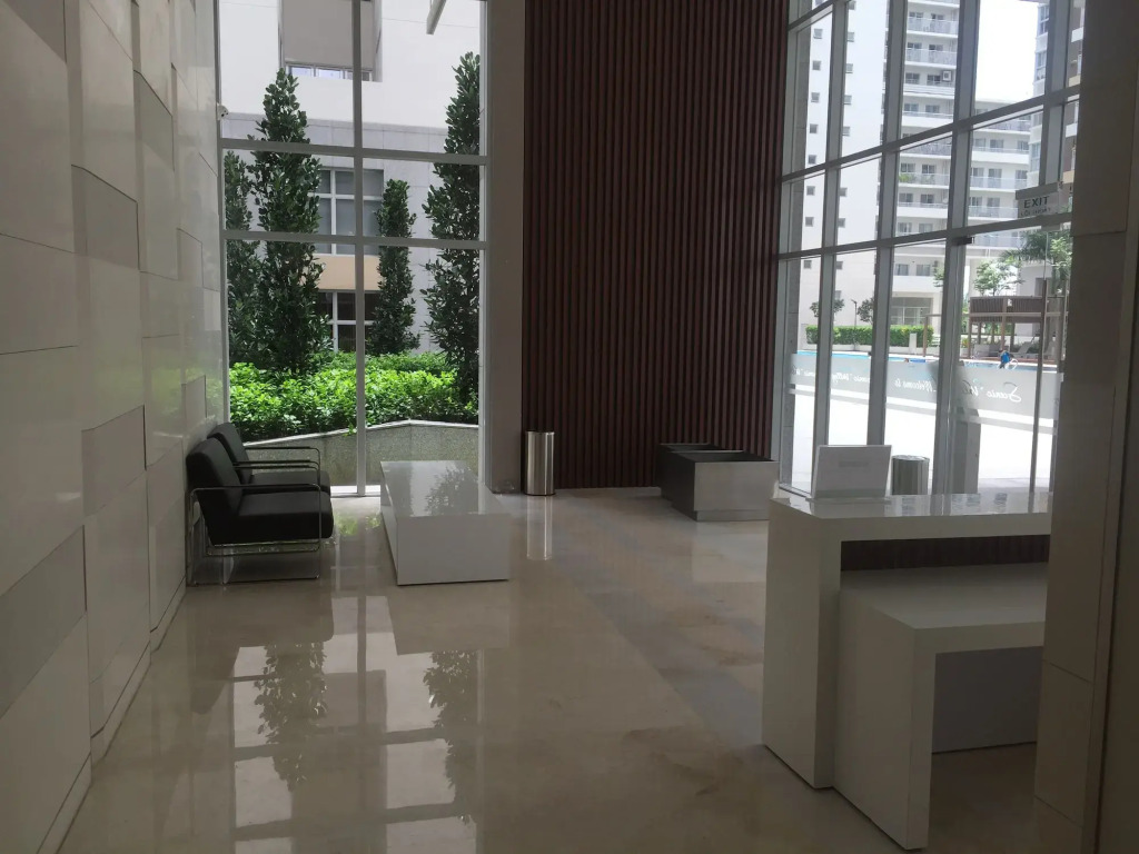 Scenic Valley Suite
