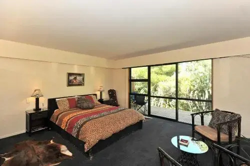 Twin Waters Lodge