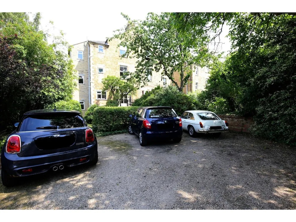 Charming, Victorian 2BR Flat in Oxford