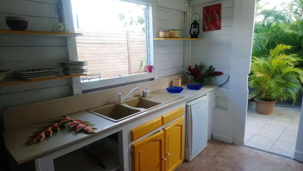 Bungalow With one Bedroom in Sainte-rose, With Private Pool, Enclosed Garden and Wifi - 4 km From the Beach