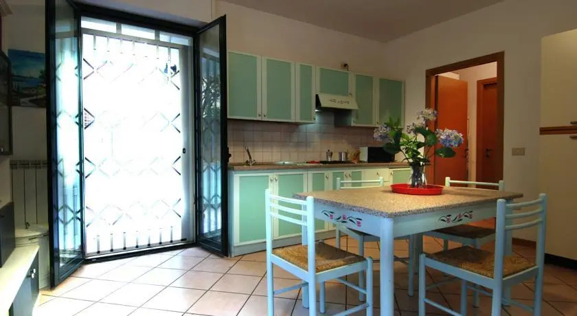 Zara Halldis Apartment