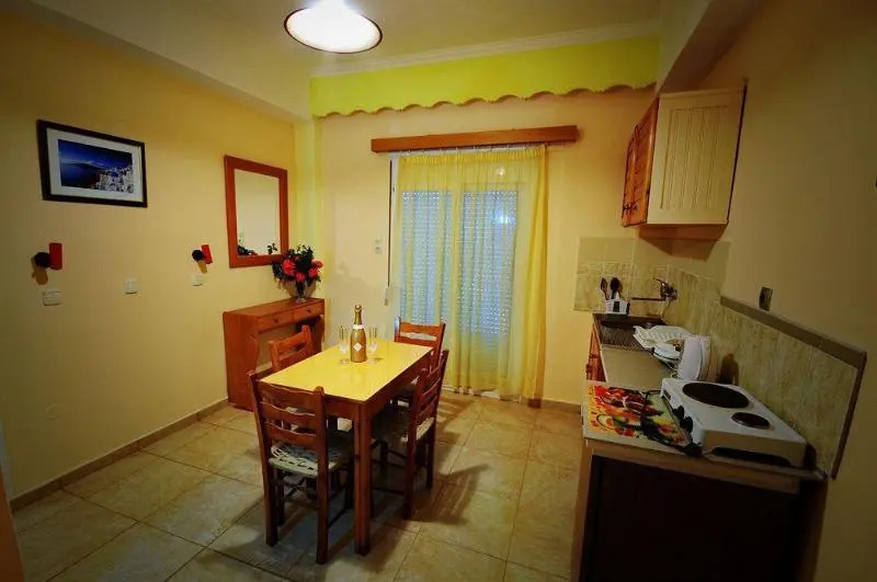 Anna Apartments