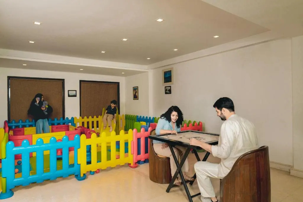 Country Inn Premier Pacific Mall Road Mussoorie