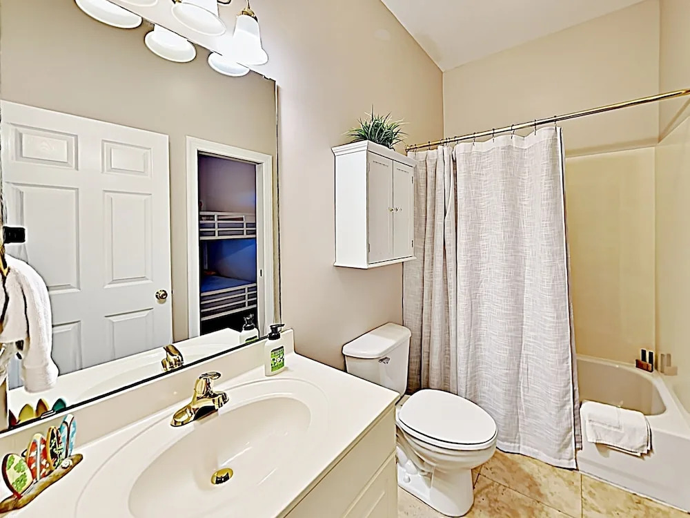 E Co Hwy 30A Condo Unit 322 3 Bedrooms 2 Bathrooms Condo