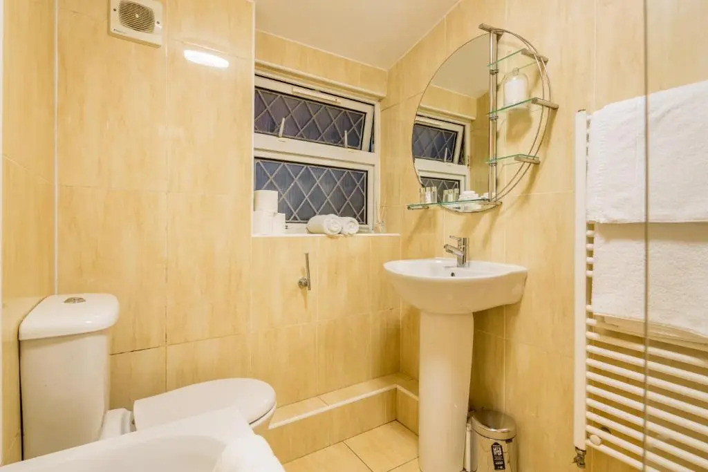 Skyline Serviced Apartments - Colestrete