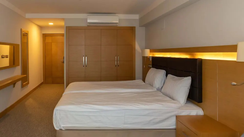 Lotus Park Hotel