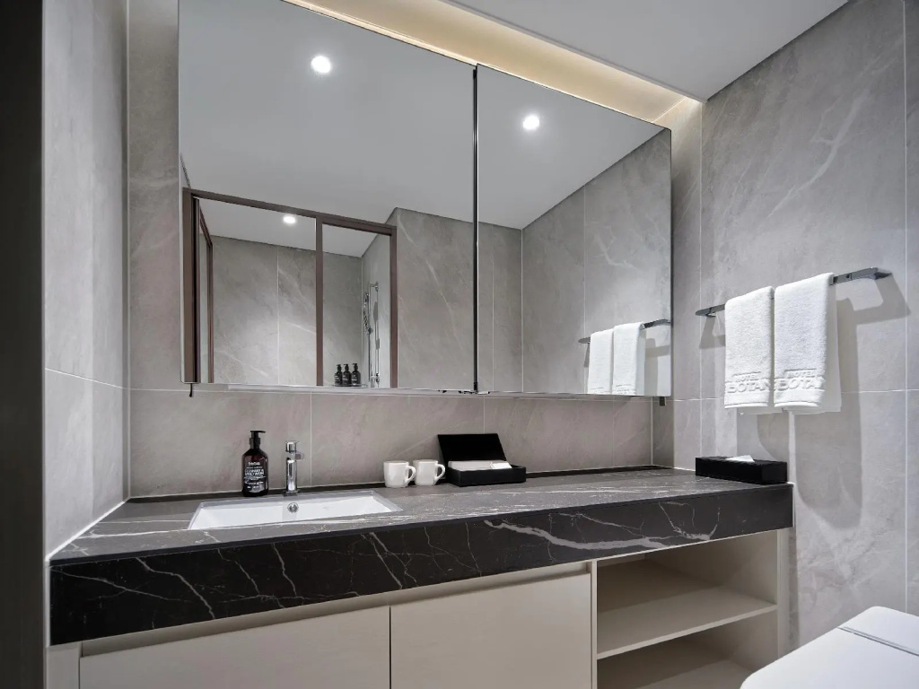 Hotel The Botanik Sewoon Myeongdong
