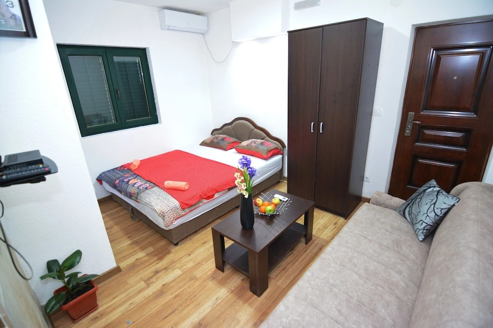 Apartments Lux S