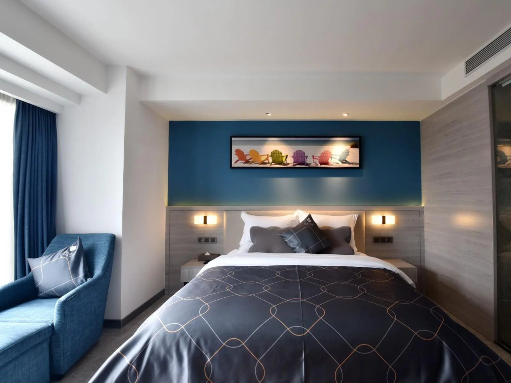 Chonpines Hotels·Xuwen Plaza Jinhui Tower