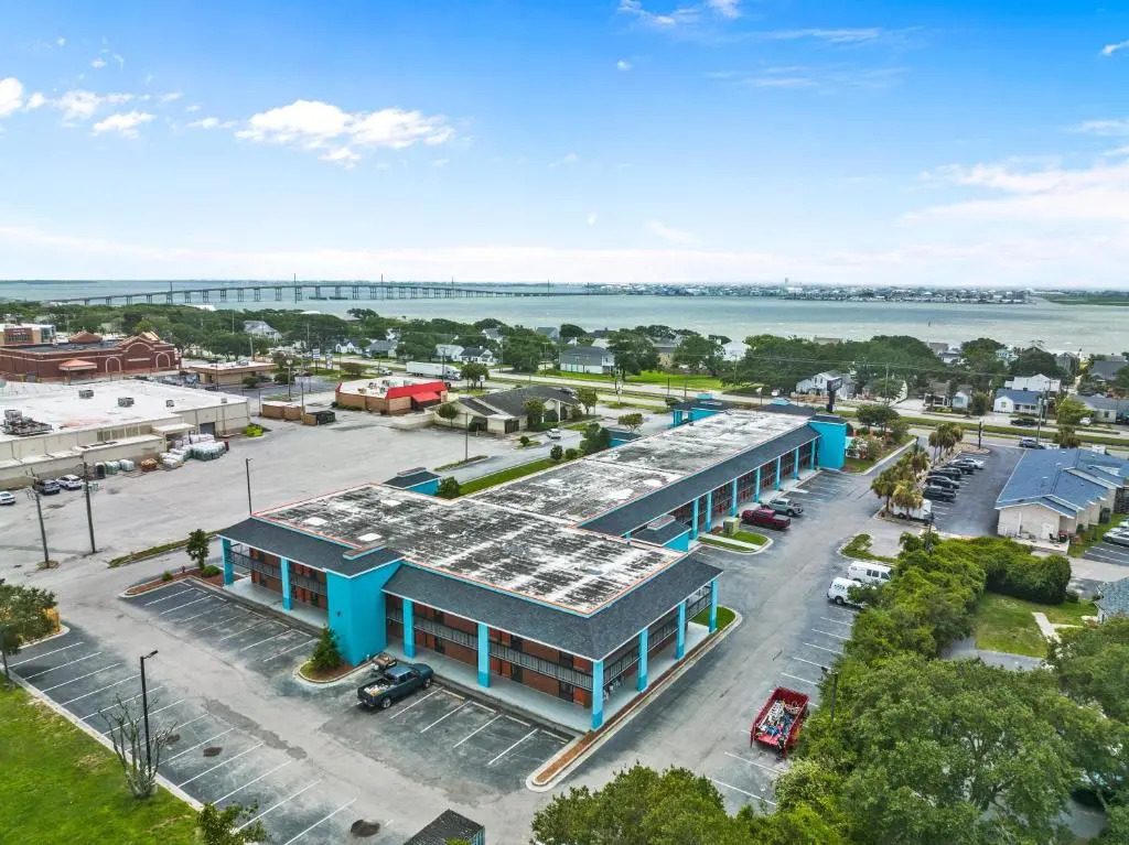 Garnet Inn & Suites, Morehead City near Atlantic Beach