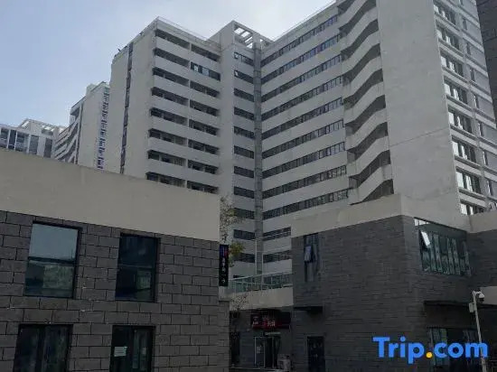 Xinlan Yicheng Apartment Hotel