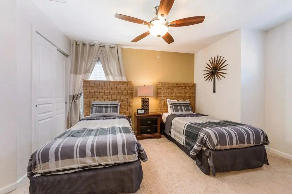 Luxury Retreat Windsor Hills 5 Br Home by RedAwning