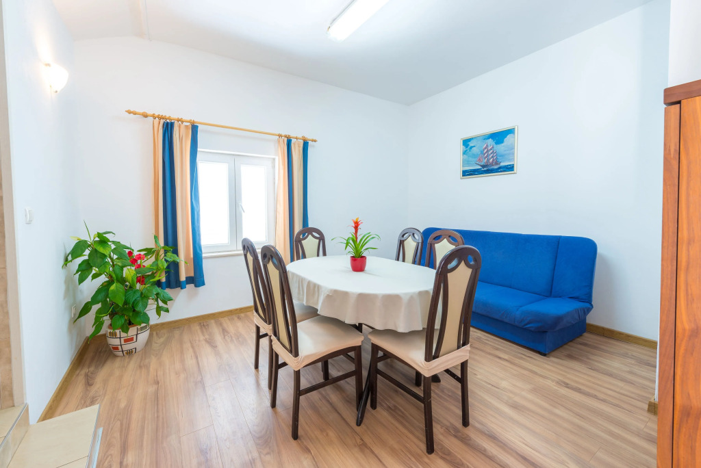 Apartments Lucija
