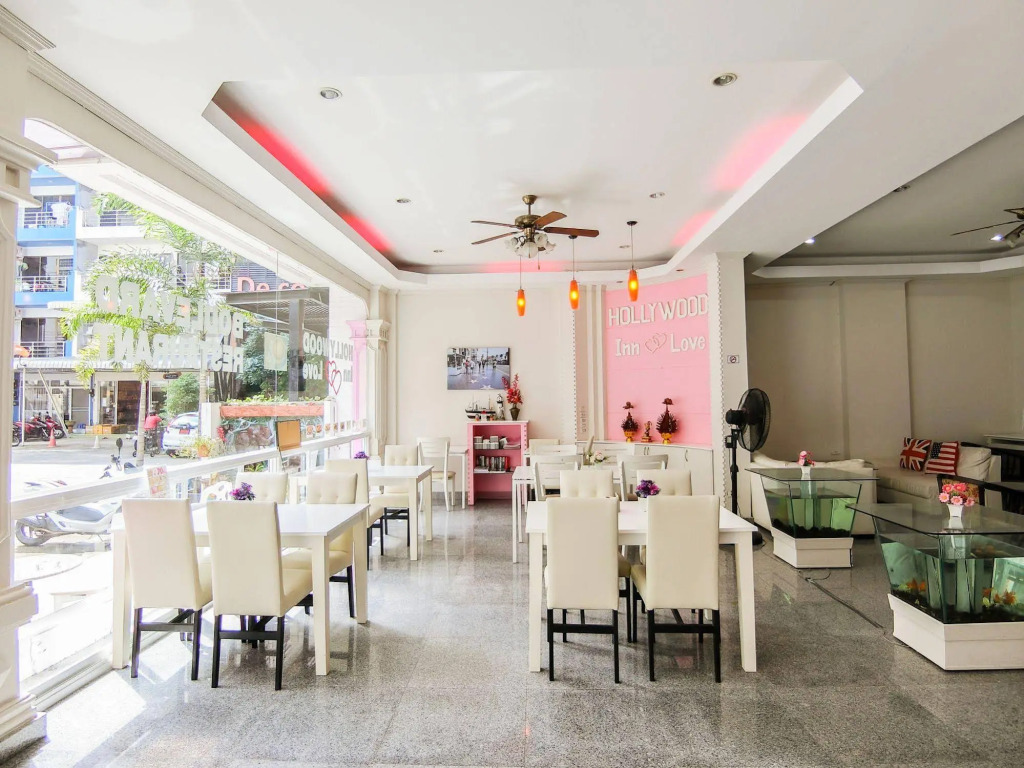 Hotel Hollywood Inn Love Patong