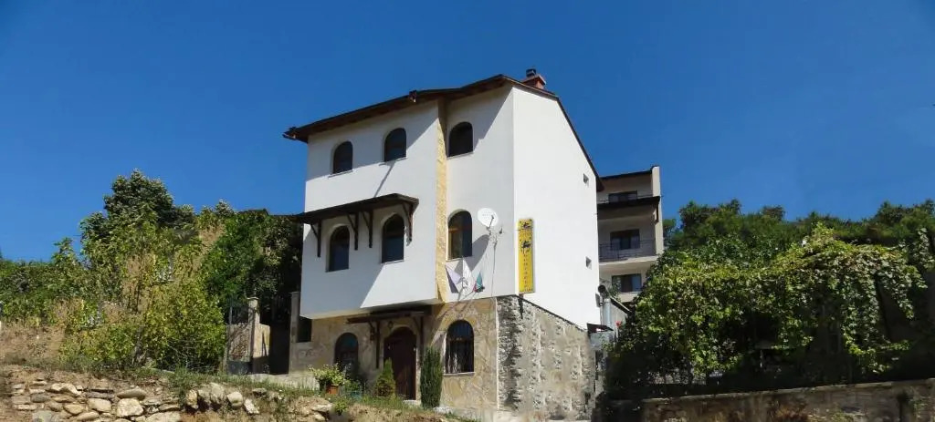 Centaur Family Hotel