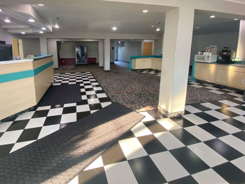 Motel 6 McAlester OK - South