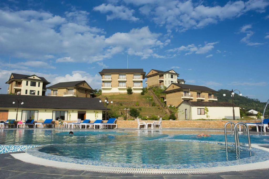Rupakot Resort