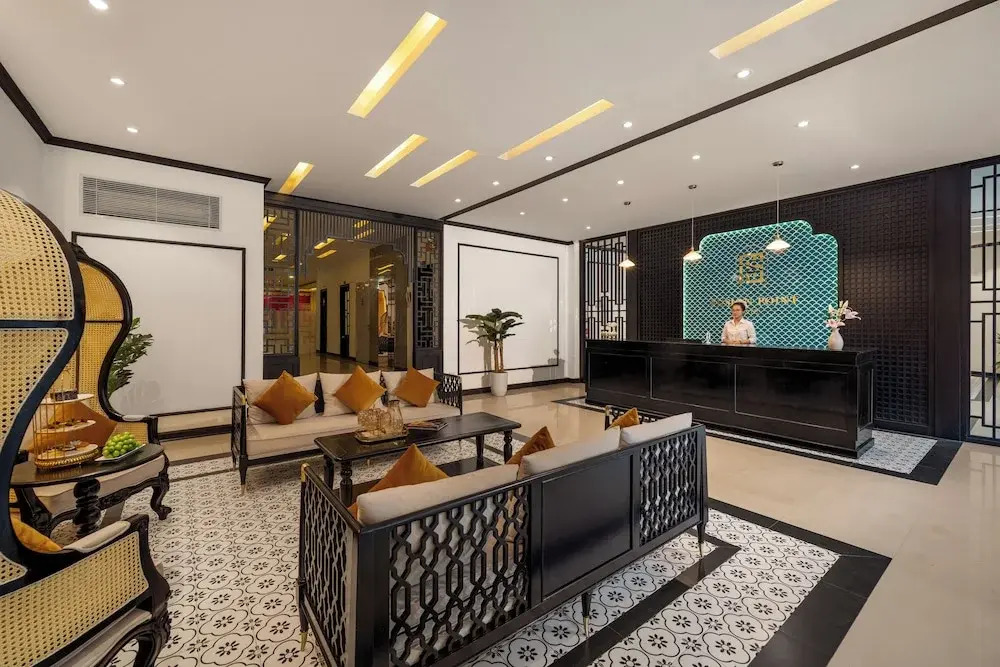Hoan Cau Hotel