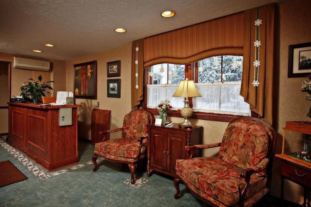 Woodfield Manor - A Sundance Vacations Property