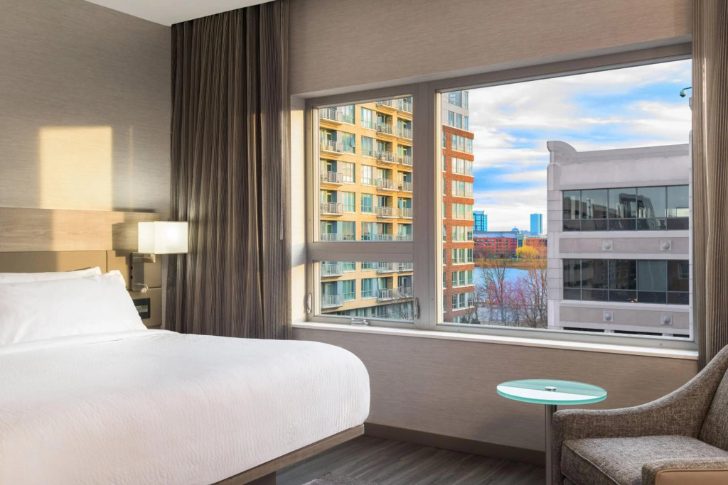 AC Hotel by Marriott Boston North