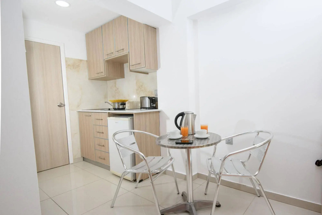 Paul Marie Hotel Apartments