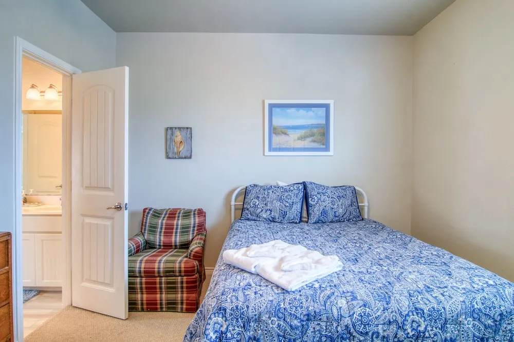 Heaven on Eleven MC8 3 Bedrooms 2.5 Bathrooms Condo
