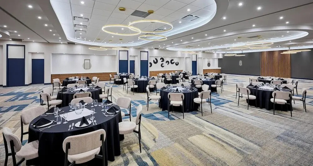 Candlewood Suites Burlington Conference Centre by IHG