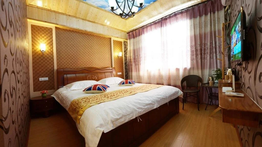 Wuzhen Dongming Inn