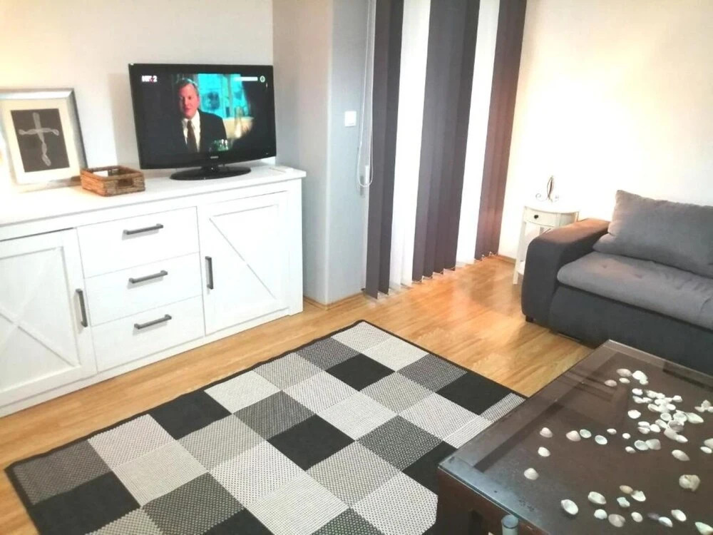 Apartments Dora 2