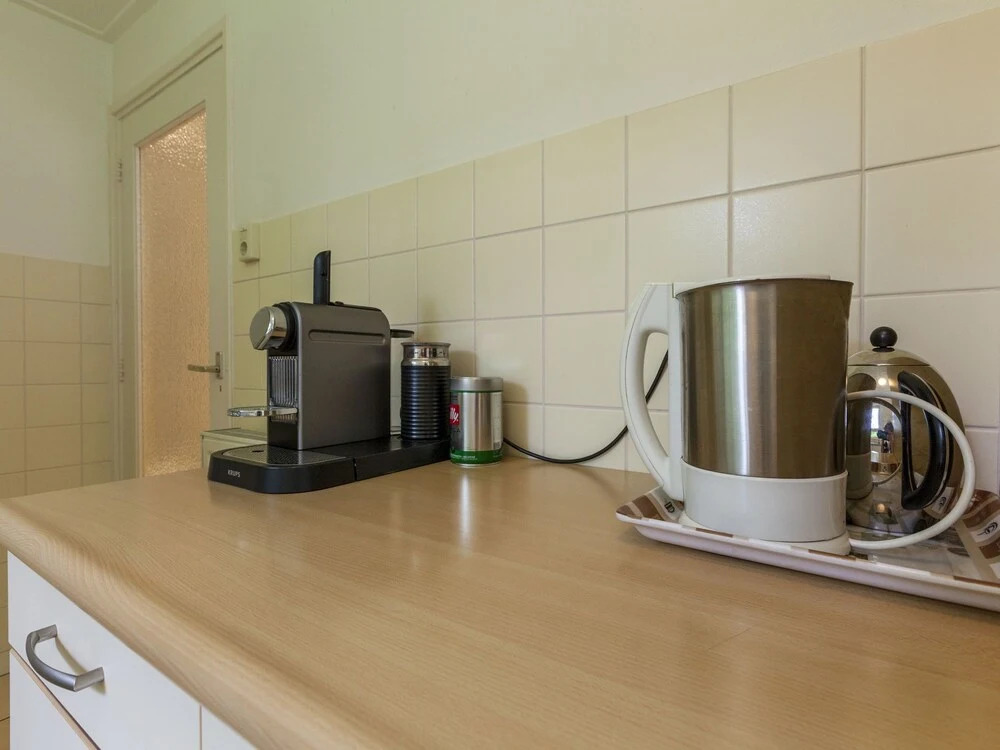 Attractive Holiday Home in Vrouwenpolder With Fenced Garden
