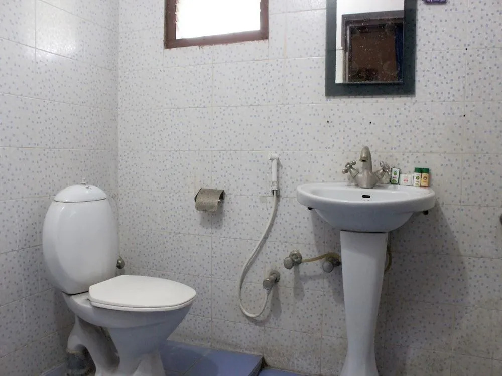 OYO 6841 Home Stay near Boring Road