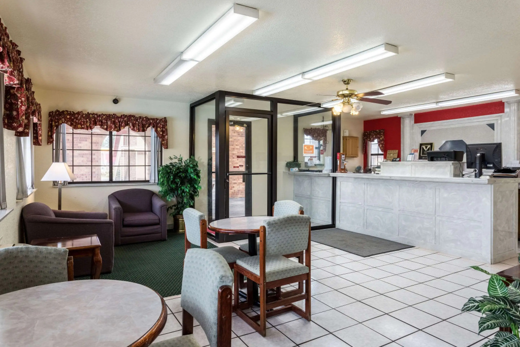 Econo Lodge & Suites Brinkley