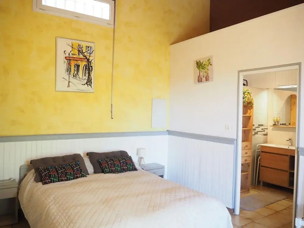 Chalet by Mont Ventoux With Stunning Views
