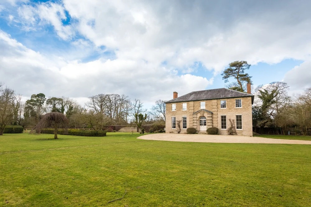 Stunning Country Manor House in Oxfordshire