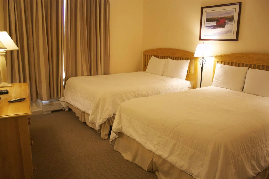 Long Trail House Condominiums at Stratton Mountain Resort